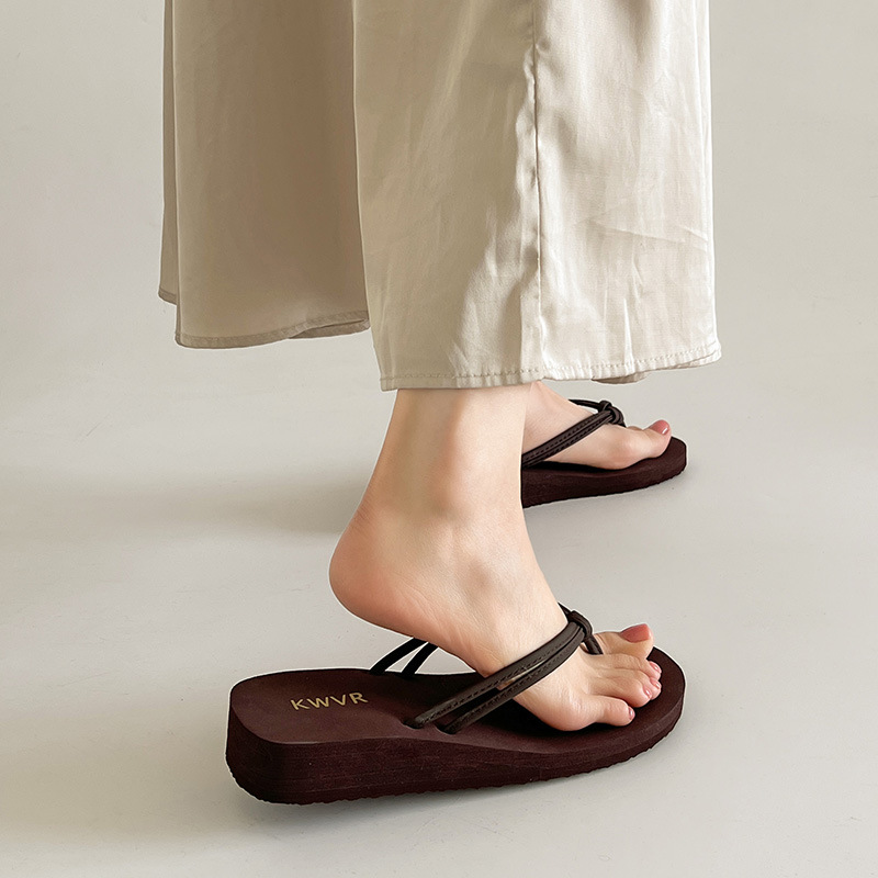 Kitten Heel Women - Dames bruine slippers zomer platte teenslippers